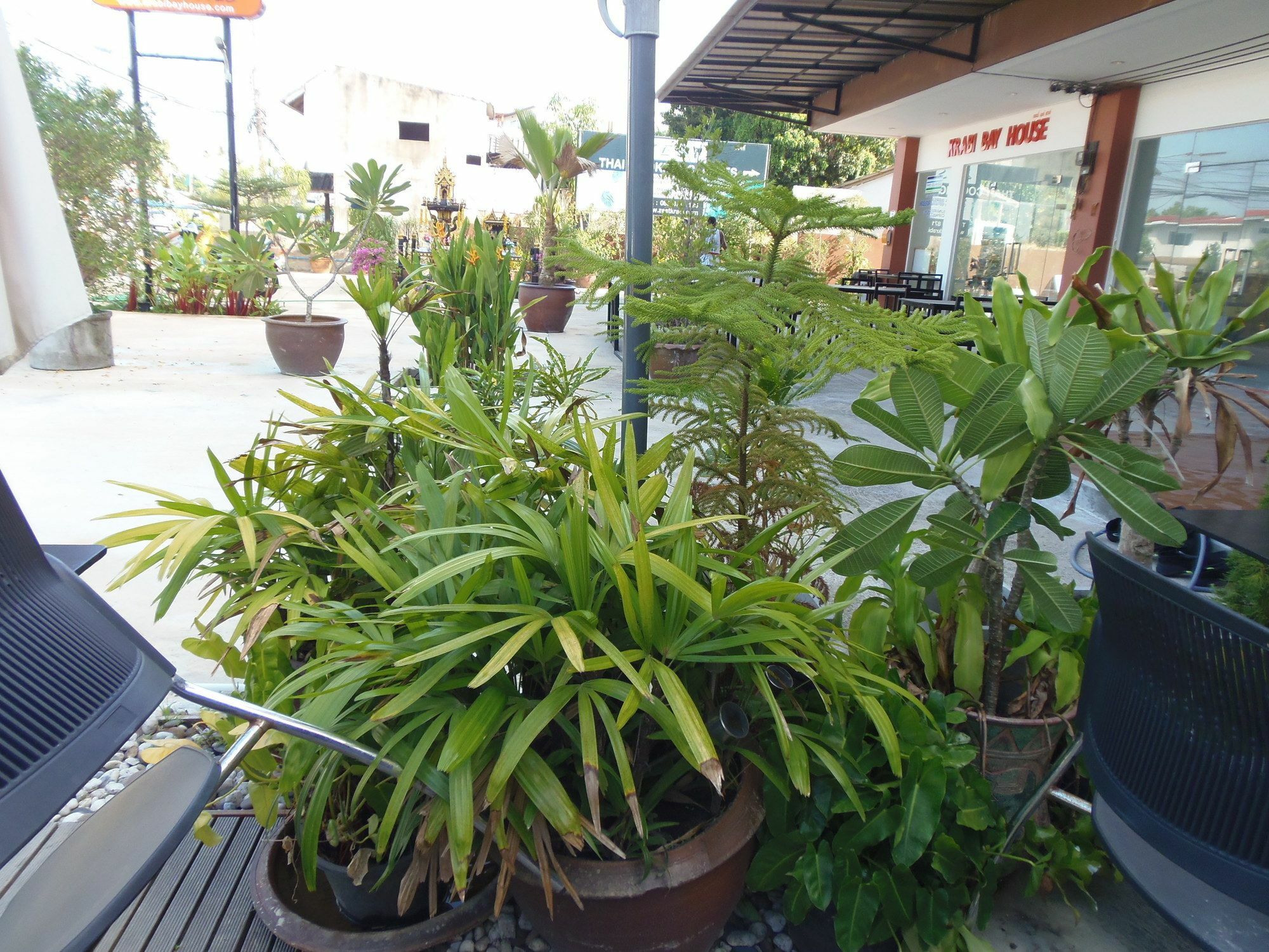 Elephants End Guesthouse Krabi Ao Nang Exterior photo